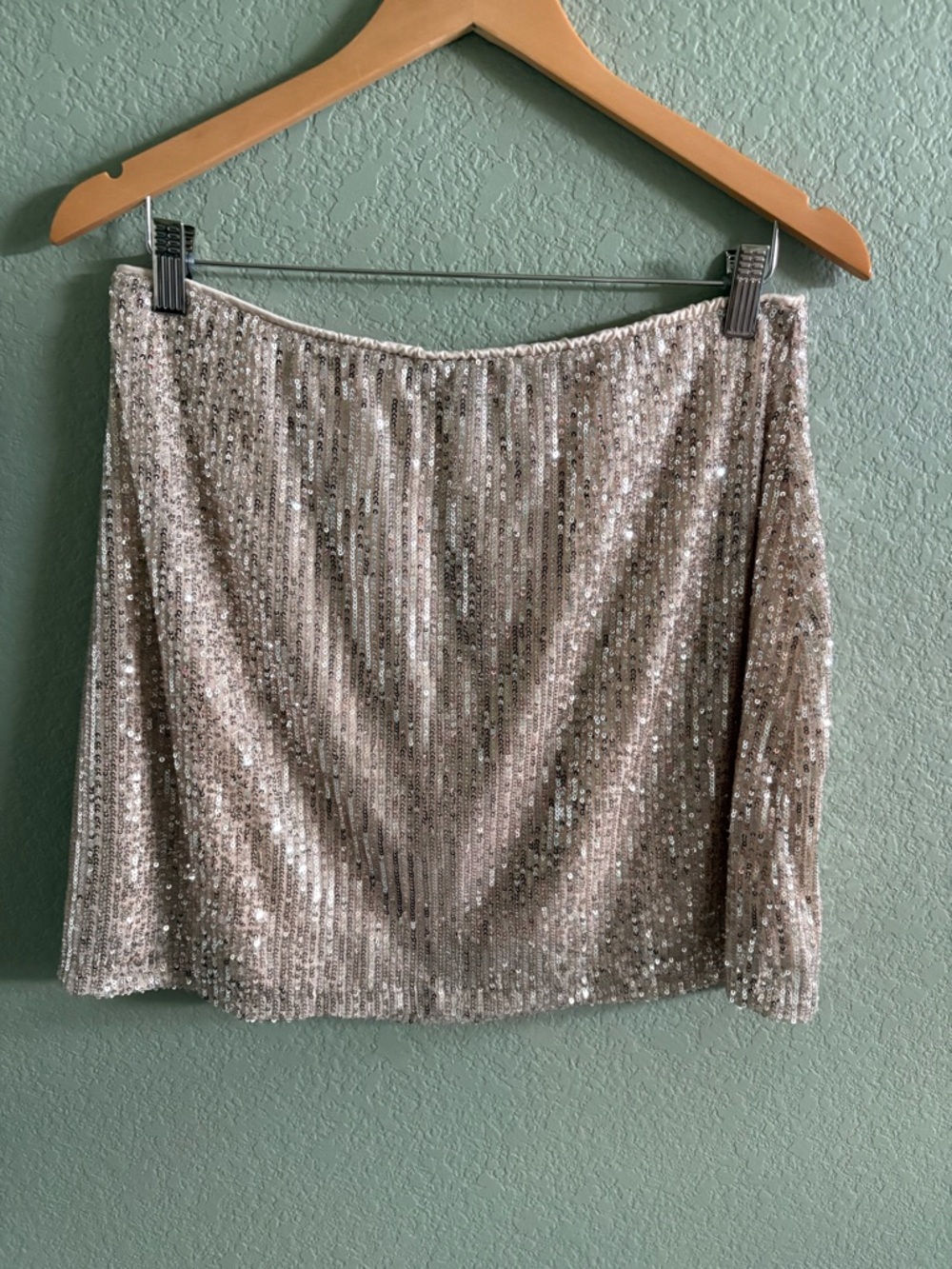 Old Navy Champagne Sequin Mini Skirt